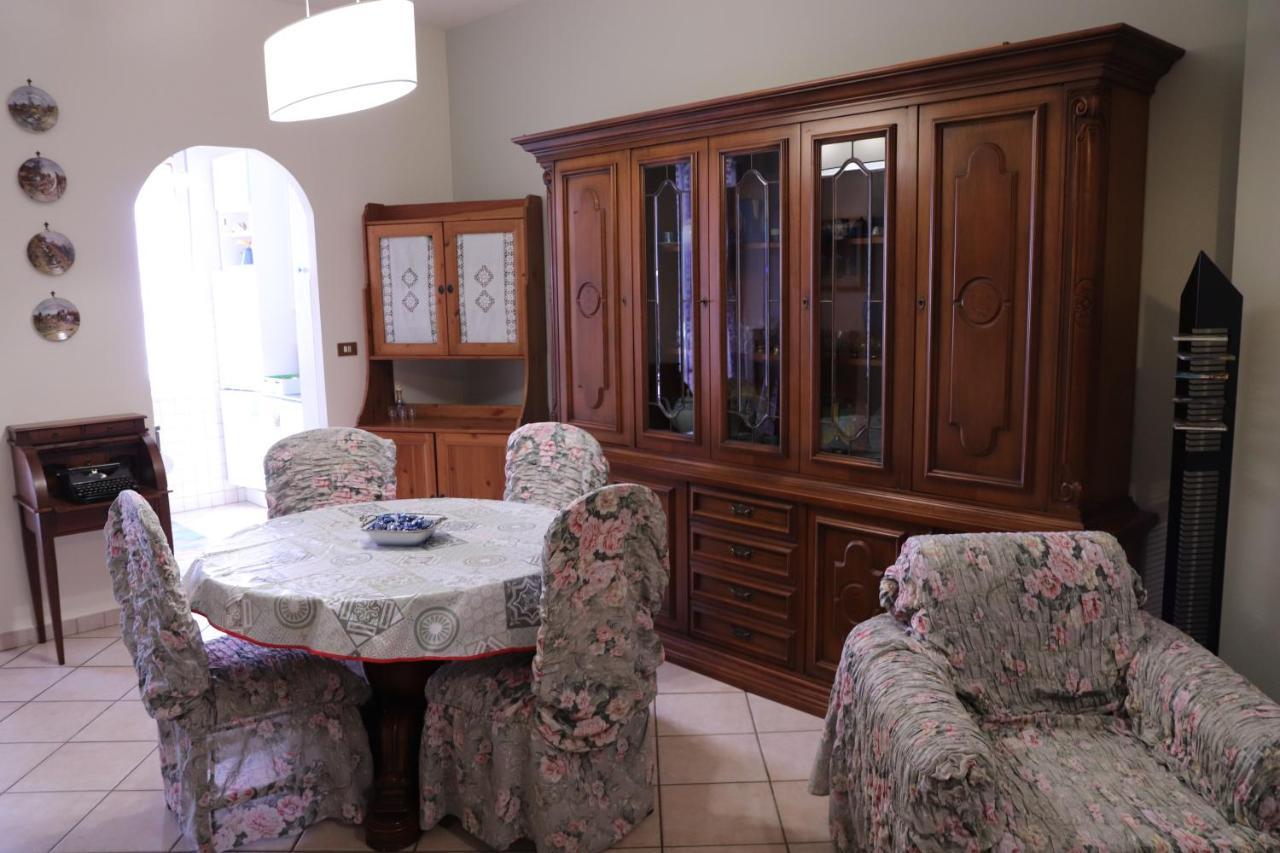 La Casa Di Valentino - Grazioso Ed Ampio Bilocale Apartment Asti Ngoại thất bức ảnh